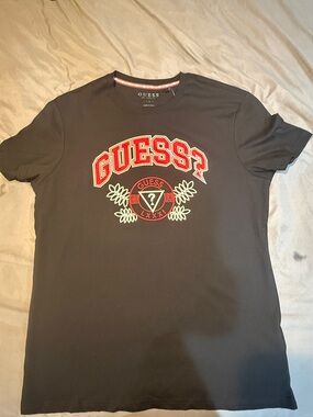 GUESS Black Short-Sleeve Tee with Red Logo Crest